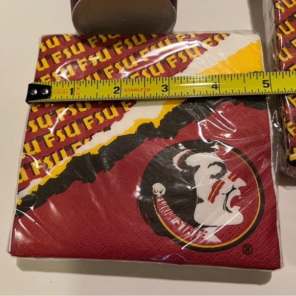 NWT LOT OF FLORIDA STATE PARTY SUPPLIES. - Picture 9 of 9
